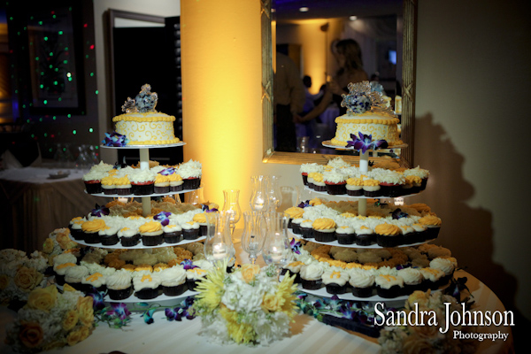 Best University Club Wedding photographer - Sandra Johnson (SJFoto.com)